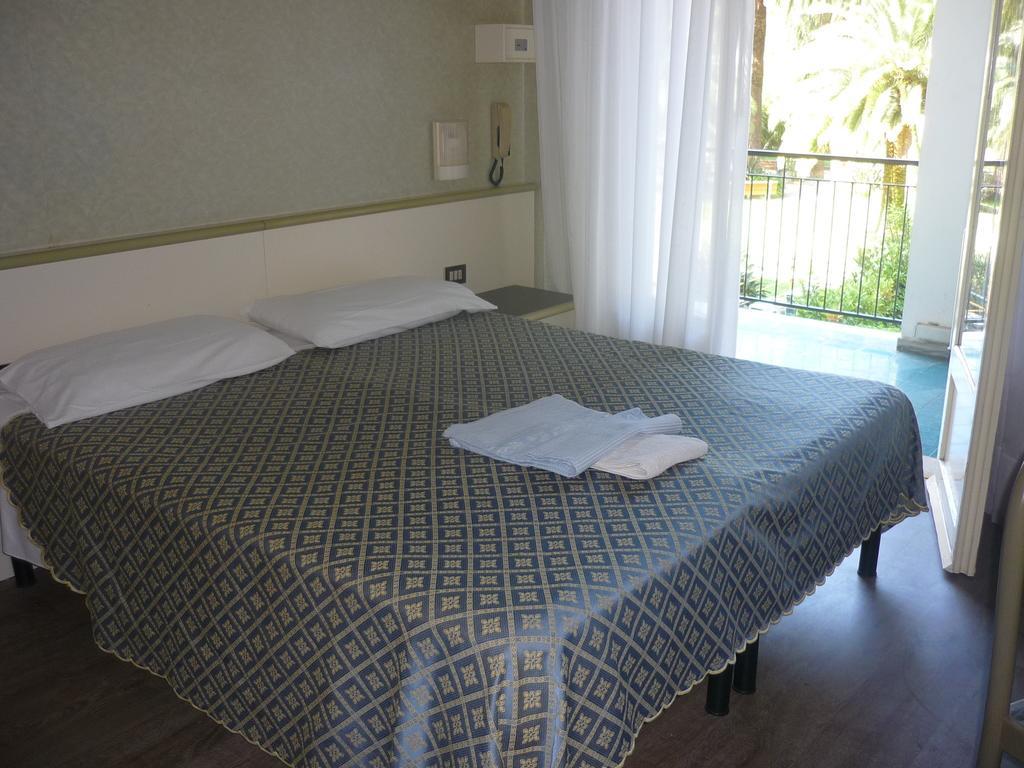 Hotel Europa Arma di Taggia Bilik gambar