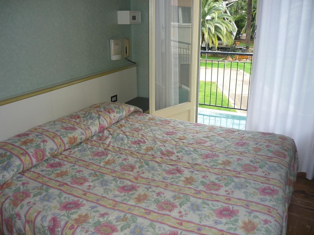 Hotel Europa Arma di Taggia Luaran gambar